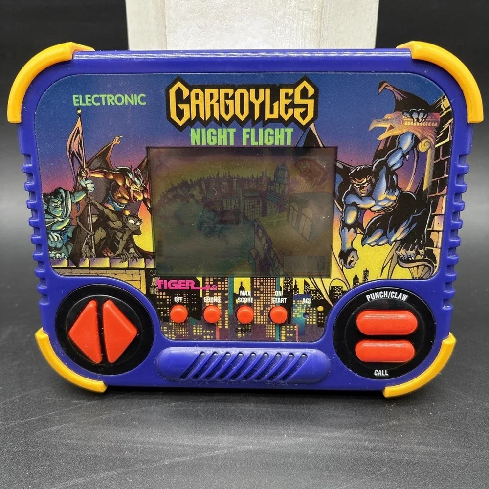 Vintage 1990 Tiger Electronics Gargoyles Night Flight Handheld Game #P37 WORKS!